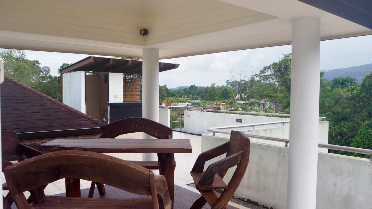 Villa Somewhere Phuket タラーン エクステリア 写真